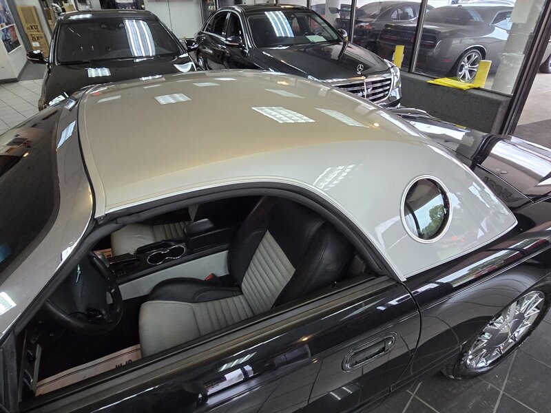 2002 Ford Thunderbird Neiman Marcus Edition 2DR CONVERTIBLE - Photo 28 - Hamilton, OH 45015