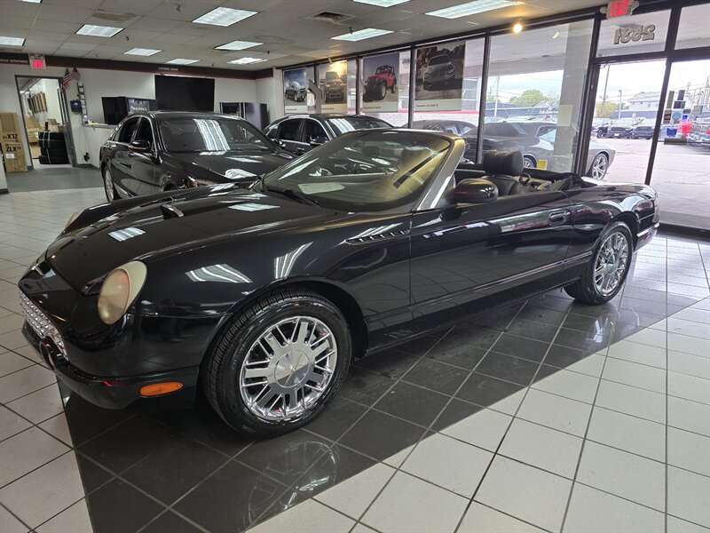 2002 Ford Thunderbird Neiman Marcus Edition 2DR CONVERTIBLE   - Photo 1 - Hamilton, OH 45015