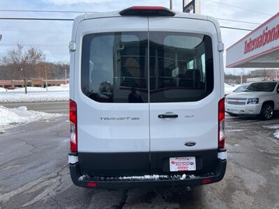 2022 Ford Transit 350 XLT 148 " MEDIUM ROOF PASSENGER VAN   - Photo 7 - Hamilton, OH 45015