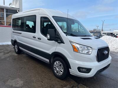 2022 Ford Transit 350 XLT 148 " MEDIUM ROOF PASSENGER VAN   - Photo 4 - Hamilton, OH 45015