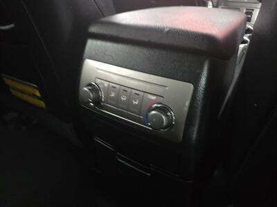 2013 Toyota Highlander Base 4DR SUV AWD   - Photo 19 - Hamilton, OH 45015