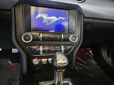 2019 Ford Mustang EcoBoost 2DR CONVERTIBLE - Photo 18 - Hamilton, OH 45015