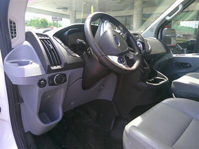 2015 Ford Transit 250 3DR MEDIUM ROOF CARGO VAN   - Photo 8 - Hamilton, OH 45015