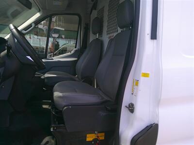2015 Ford Transit 250 3DR MEDIUM ROOF CARGO VAN   - Photo 9 - Hamilton, OH 45015