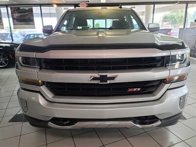 2018 Chevrolet Silverado 1500 LT-CREW CAB-4X4 Z71 5.8 FT. SB   - Photo 3 - Hamilton, OH 45015