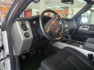 2017 Ford Expedition EL XLT 4DR SUV 4X4   - Photo 11 - Hamilton, OH 45015