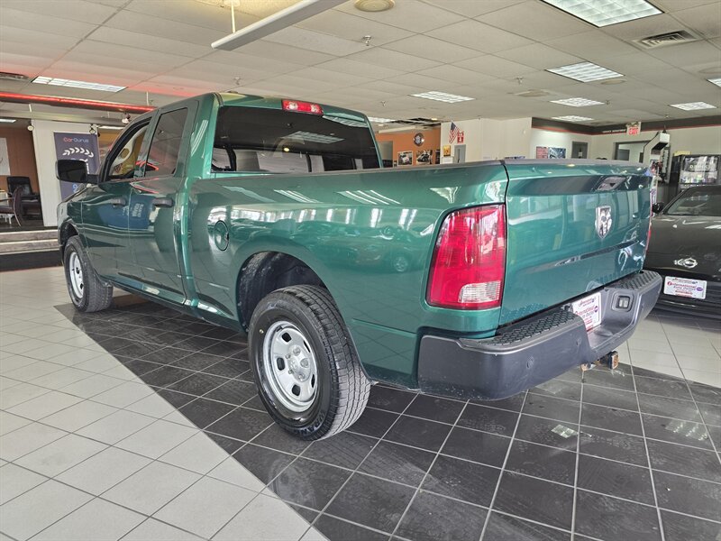 2022 RAM 1500 CLASSIC TRADESMAN 4DR QUAD CAB 4X4 - Photo 6 - Hamilton, OH 45015