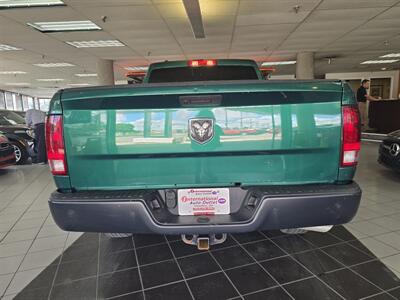 2022 RAM 1500 CLASSIC TRADESMAN 4DR QUAD CAB 4X4 - Photo 5 - Hamilton, OH 45015