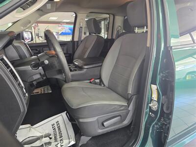 2022 RAM 1500 CLASSIC TRADESMAN 4DR QUAD CAB 4X4 - Photo 9 - Hamilton, OH 45015