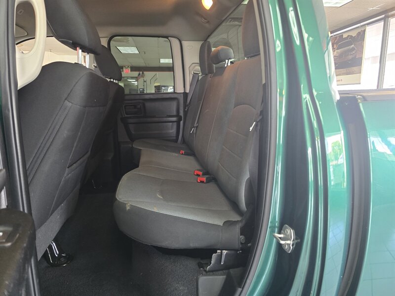 2022 RAM 1500 CLASSIC TRADESMAN 4DR QUAD CAB 4X4 - Photo 11 - Hamilton, OH 45015