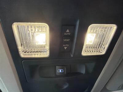 2014 RAM 2500 Laramie 4DR CREW CAB 4X4/V8 - Photo 19 - Hamilton, OH 45015