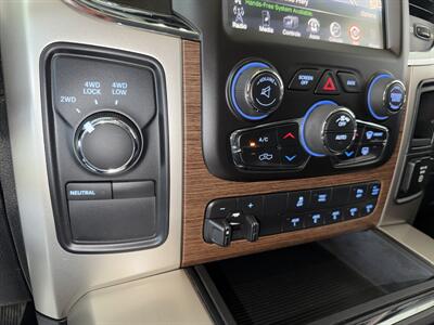 2014 RAM 2500 Laramie 4DR CREW CAB 4X4/V8 - Photo 18 - Hamilton, OH 45015