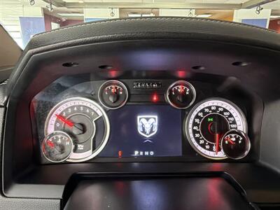 2014 RAM 2500 Laramie 4DR CREW CAB 4X4/V8 - Photo 12 - Hamilton, OH 45015