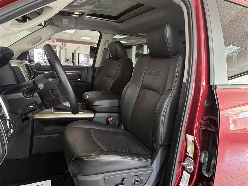 2014 RAM 2500 Laramie 4DR CREW CAB 4X4/V8 - Photo 10 - Hamilton, OH 45015