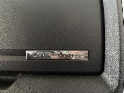 2014 RAM 2500 Laramie 4DR CREW CAB 4X4/V8 - Photo 29 - Hamilton, OH 45015