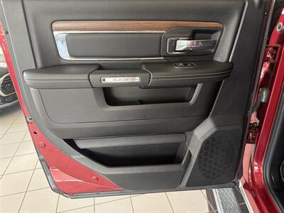 2014 RAM 2500 Laramie 4DR CREW CAB 4X4/V8 - Photo 23 - Hamilton, OH 45015