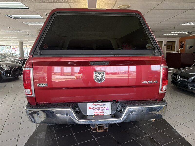 2014 RAM 2500 Laramie 4DR CREW CAB 4X4/V8 - Photo 7 - Hamilton, OH 45015