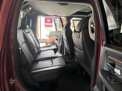 2014 RAM 2500 Laramie 4DR CREW CAB 4X4/V8 - Photo 24 - Hamilton, OH 45015