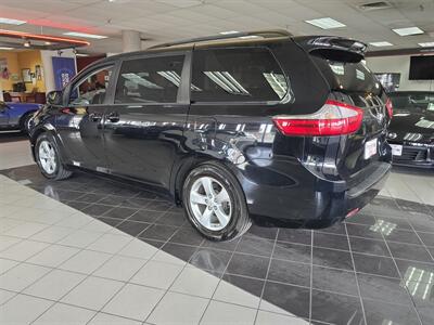 2015 Toyota Sienna LE 7-Passenger 4DR MINI-VAN - Photo 7 - Hamilton, OH 45015