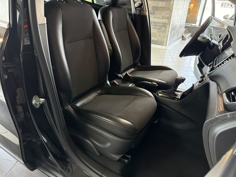 2021 Buick Encore Preferred 4DR CROSSOVER - Photo 19 - Hamilton, OH 45015