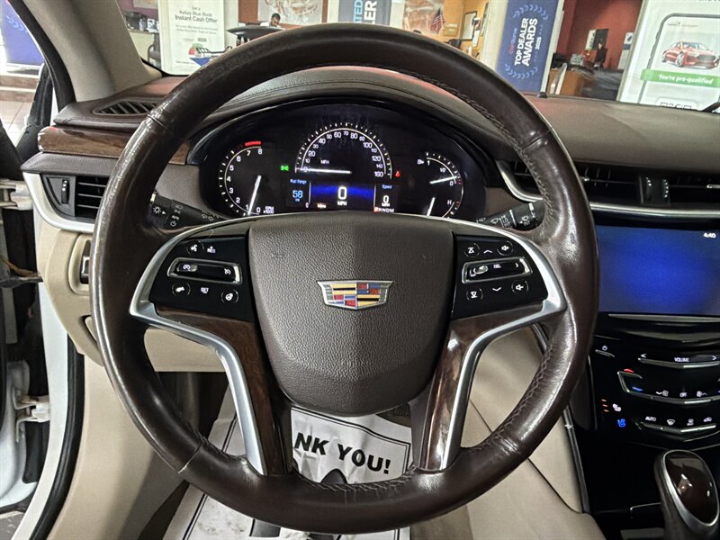 2017 Cadillac XTS Luxury 4DR SEDAN - Photo 22 - Hamilton, OH 45015