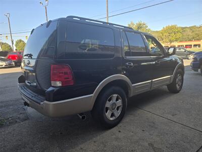 2006 Ford Expedition King Ranch 4dr SUV AWD   - Photo 4 - Hamilton, OH 45015