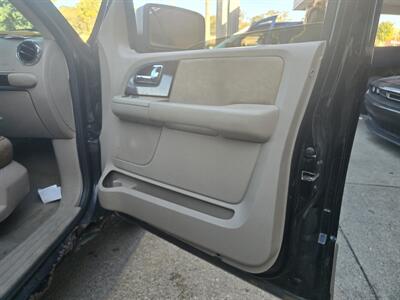 2006 Ford Expedition King Ranch 4dr SUV AWD   - Photo 15 - Hamilton, OH 45015