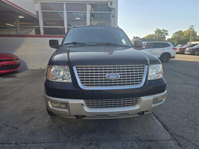 2006 Ford Expedition King Ranch 4dr SUV AWD   - Photo 2 - Hamilton, OH 45015