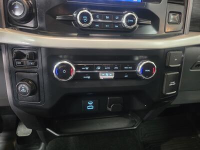 2023 Ford F-150 XLT EXTENDED CAB/V6   - Photo 21 - Hamilton, OH 45015