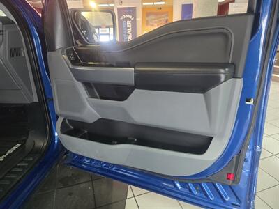 2023 Ford F-150 XLT EXTENDED CAB/V6   - Photo 12 - Hamilton, OH 45015