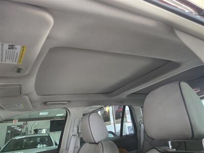 2012 Lincoln MKX Base 4DR SUV AWD   - Photo 27 - Hamilton, OH 45015