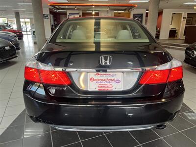 2013 Honda Accord LX   - Photo 6 - Hamilton, OH 45015