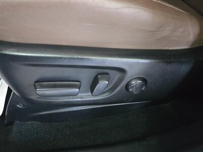 2017 Toyota Sienna Limited 7-Passenger 4DR MINI-VAN   - Photo 19 - Hamilton, OH 45015