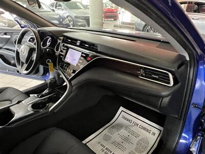 2018 Toyota Camry LE 4DR SEDAN   - Photo 23 - Hamilton, OH 45015