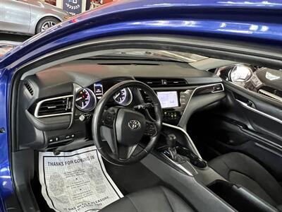 2018 Toyota Camry LE 4DR SEDAN   - Photo 10 - Hamilton, OH 45015