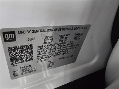 2022 Chevrolet Equinox LT 4DR SUV w/1LT   - Photo 35 - Hamilton, OH 45015