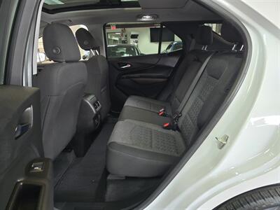 2022 Chevrolet Equinox LT 4DR SUV w/1LT   - Photo 11 - Hamilton, OH 45015
