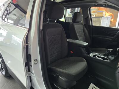 2022 Chevrolet Equinox LT 4DR SUV w/1LT   - Photo 15 - Hamilton, OH 45015