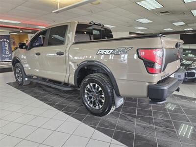 2024 Nissan Titan PRO-4X 4DR CREWCAB 4X4 - Photo 6 - Hamilton, OH 45015