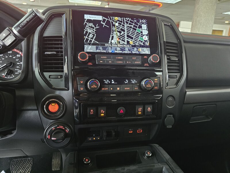 2024 Nissan Titan PRO-4X 4DR CREWCAB 4X4 - Photo 39 - Hamilton, OH 45015
