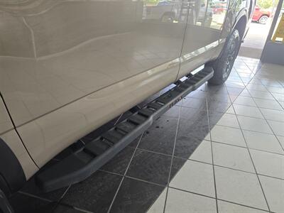 2024 Nissan Titan PRO-4X 4DR CREWCAB 4X4 - Photo 27 - Hamilton, OH 45015