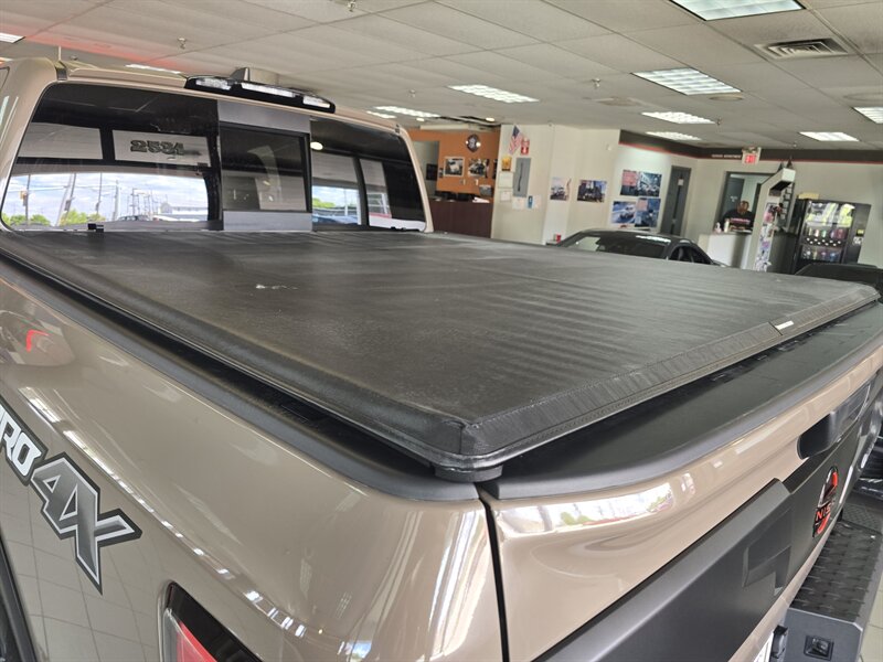 2024 Nissan Titan PRO-4X 4DR CREWCAB 4X4 - Photo 32 - Hamilton, OH 45015