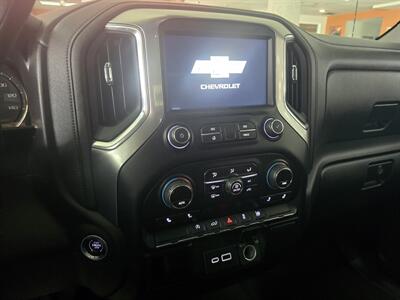 2019 Chevrolet Silverado 1500 LT EXTENDED CAB/V8   - Photo 20 - Hamilton, OH 45015