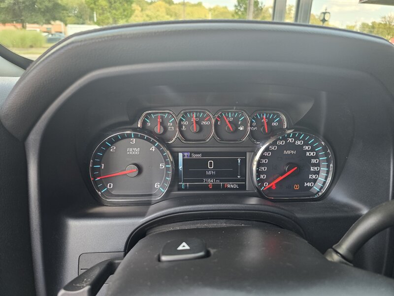 2017 GMC Sierra 1500 SLE 4DR EXTENDED CAB 4X4 - Photo 27 - Hamilton, OH 45015