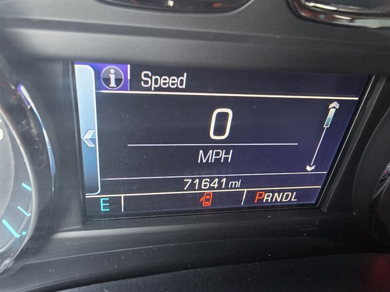 2017 GMC Sierra 1500 SLE 4DR EXTENDED CAB 4X4 - Photo 26 - Hamilton, OH 45015