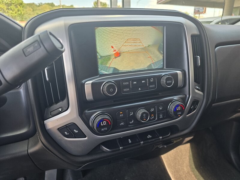 2017 GMC Sierra 1500 SLE 4DR EXTENDED CAB 4X4 - Photo 20 - Hamilton, OH 45015