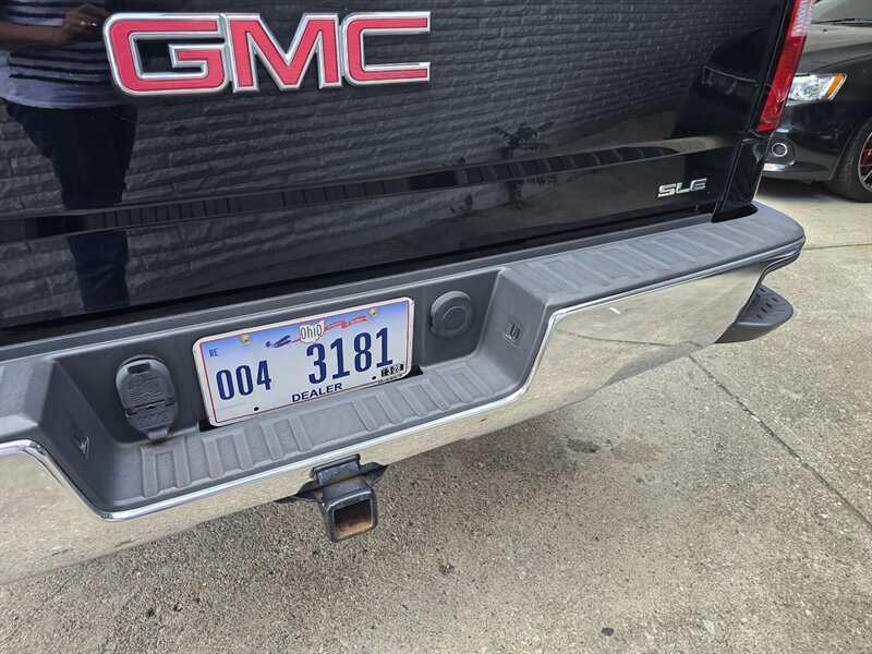 2017 GMC Sierra 1500 SLE 4DR EXTENDED CAB 4X4 - Photo 31 - Hamilton, OH 45015