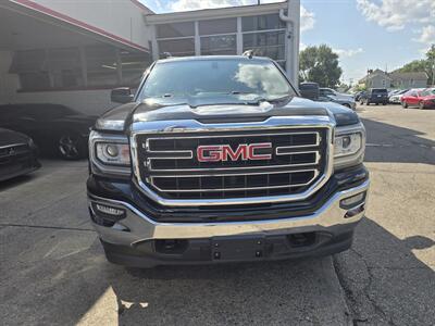 2017 GMC Sierra 1500 SLE 4DR EXTENDED CAB 4X4 - Photo 2 - Hamilton, OH 45015