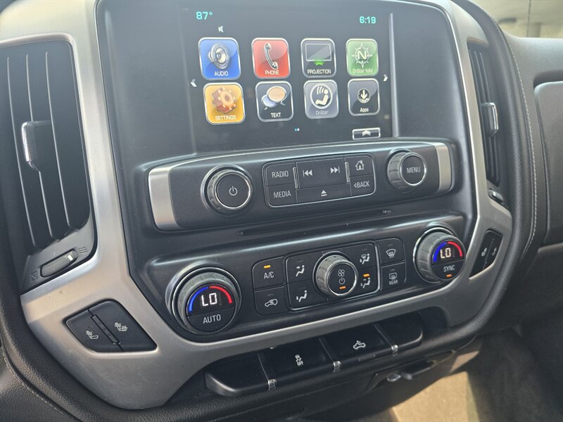 2017 GMC Sierra 1500 SLE 4DR EXTENDED CAB 4X4 - Photo 24 - Hamilton, OH 45015