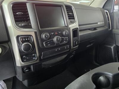 2016 RAM 1500 Big Horn/QUAD CAB/4X4   - Photo 20 - Hamilton, OH 45015